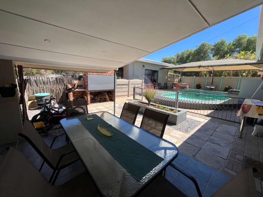 5 Bedroom Property for Sale in Oosterville Northern Cape